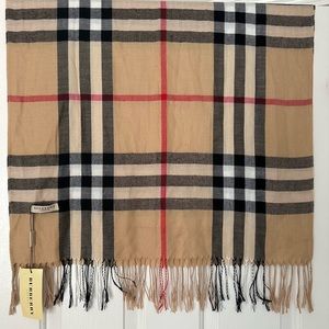 Burberry London Giant Check Scarf